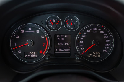Продажа Audi A3 II (8P) Рестайлинг 2 1.4 MT (125 л.с.) 2008 Коричневый в Автодом