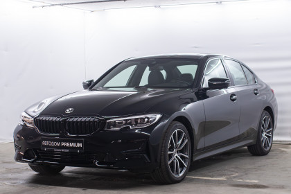 Продажа BMW 3 серии VII (G2x) 330i xDrive 2.0 AT (258 л.с.) 2019 Черный в Автодом