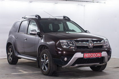 Продажа Renault Duster I Рестайлинг 2.0 MT (143 л.с.) 2016 Коричневый в Автодом