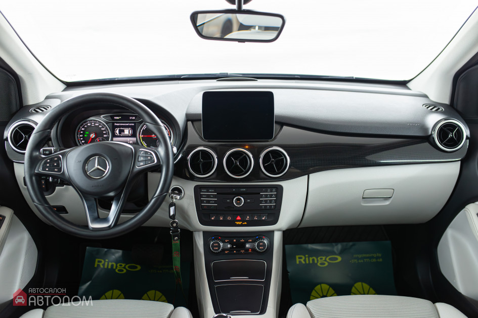 Продажа Mercedes-Benz B-Класс II (W246) Рестайлинг 250 e 0.0 AT (179 л.с.) 2016 Серый в Автодом