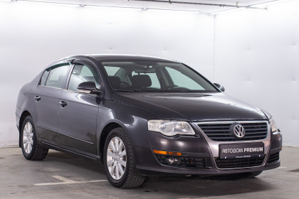 Продажа Volkswagen Passat B6 1.9 MT (105 л.с.) 2006 Серый в Автодом