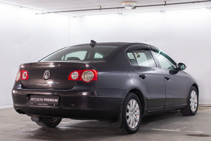 Продажа Volkswagen Passat B6 1.9 MT (105 л.с.) 2006 Серый в Автодом