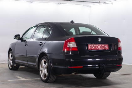 Продажа Skoda Octavia II (A5) Рестайлинг 1.6 MT (102 л.с.) 2010 Черный в Автодом