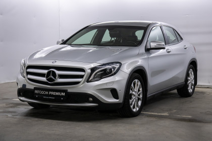 Продажа Mercedes-Benz GLA I (X156) 250 2.0 AMT (211 л.с.) 2014 Серебристый в Автодом