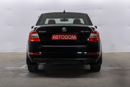 Продажа Skoda Octavia III (A7) 2.0 AMT (150 л.с.) 2015 Черный в Автодом