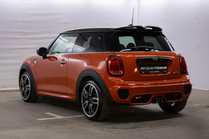 Продажа Mini Hatch III (F55/F56) Рестайлинг John Cooper Works 2.0 AT (231 л.с.) 2020 Оранжевый в Автодом