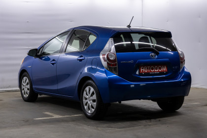 Продажа Toyota Prius c I 1.5 AT (73 л.с.) 2014 Синий в Автодом