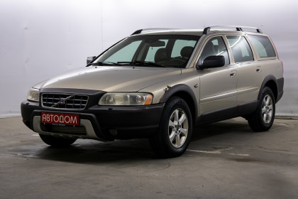 Продажа Volvo XC70 I Рестайлинг 2.5 AT (210 л.с.) 2004 Коричневый в Автодом