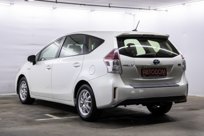 Продажа Toyota Prius v (+) I Рестайлинг (ZVW40/41) 1.8 AT (99 л.с.) 2015 Белый в Автодом