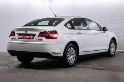 Продажа Citroen C5 II 1.6 MT (109 л.с.) 2010 Белый в Автодом