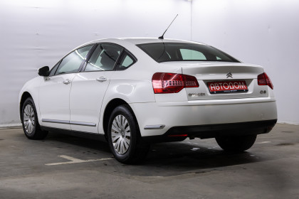 Продажа Citroen C5 II 1.6 MT (109 л.с.) 2010 Белый в Автодом