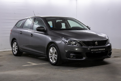 Продажа Peugeot 308 II Рестайлинг 1.5 MT (131 л.с.) 2020 Серый в Автодом