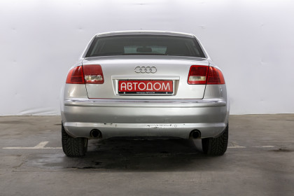 Продажа Audi A8 II (D3) Рестайлинг 3.1 CVT (260 л.с.) 2006 Серебристый в Автодом