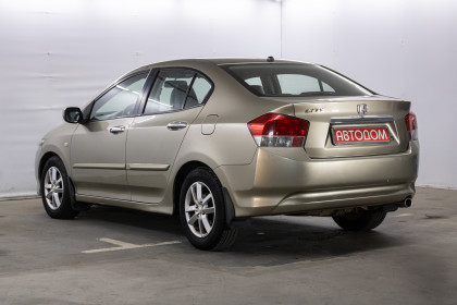 Продажа Honda City V 1.3 MT (100 л.с.) 2009 Серый в Автодом