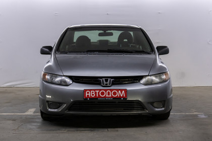 Продажа Honda Civic VIII 1.8 AT (140 л.с.) 2007 Серебристый в Автодом