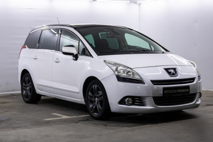 Продажа Peugeot 5008 I 1.6 MT (112 л.с.) 2010 Белый в Автодом