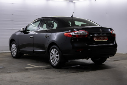 Продажа Renault Fluence I Рестайлинг 2.0 MT (138 л.с.) 2013 Черный в Автодом