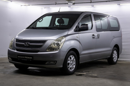 Продажа Hyundai Grand Starex I 2.5 AT (174 л.с.) 2010 Серый в Автодом