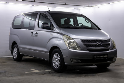 Продажа Hyundai Grand Starex I 2.5 AT (174 л.с.) 2010 Серый в Автодом