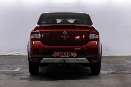 Продажа Renault Logan II Рестайлинг Stepway 1.6 MT (82 л.с.) 2019 Бордовый в Автодом