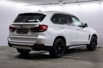 Продажа BMW X5 III (F15) 35i 3.0 AT (306 л.с.) 2016 Белый в Автодом