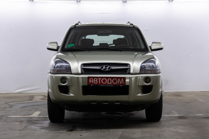 Продажа Hyundai Tucson I 2.0 AT (140 л.с.) 2008 Серебристый в Автодом