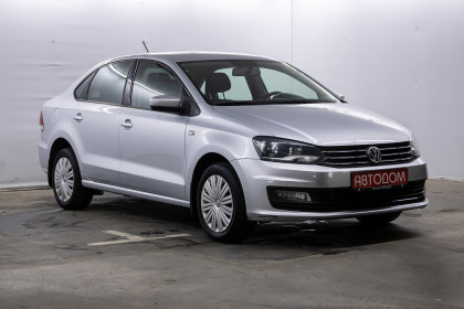 Продажа Volkswagen Polo V Рестайлинг 1.6 MT (110 л.с.) 2016 Серебристый в Автодом