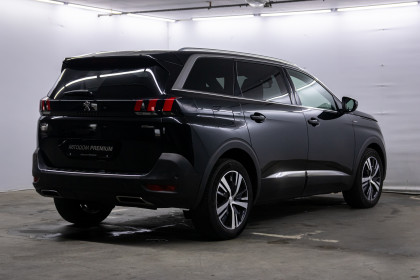 Продажа Peugeot 5008 II 1.5 MT (130 л.с.) 2018 Черный в Автодом