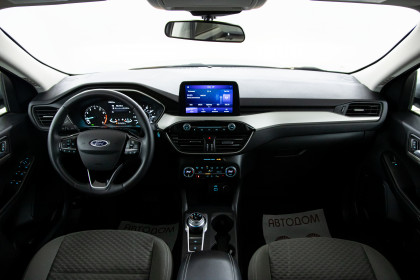 Продажа Ford Escape IV 1.5 AT (180 л.с.) 2021 Серебристый в Автодом