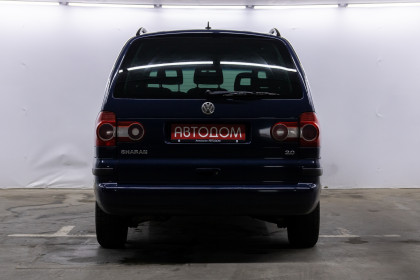 Продажа Volkswagen Sharan I Рестайлинг 2 2.0 MT (140 л.с.) 2006 Синий в Автодом