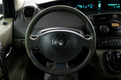 Продажа Renault Scenic II 1.9 MT (120 л.с.) 2004 Серебристый в Автодом