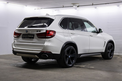 Продажа BMW X5 III (F15) 35i 3.0 AT (304 л.с.) 2018 Белый в Автодом