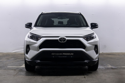 Продажа Toyota RAV4 V (XA50) 2.0 CVT (149 л.с.) 2021 Белый в Автодом