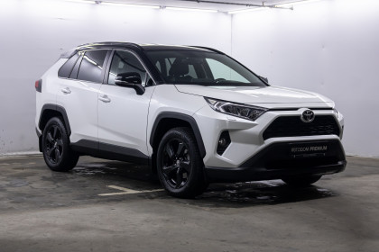 Продажа Toyota RAV4 V (XA50) 2.0 CVT (149 л.с.) 2021 Белый в Автодом