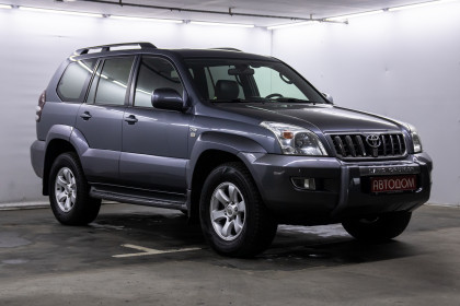 Продажа Toyota Land Cruiser Prado 120 Series 3.0 MT (166 л.с.) 2004 Серый в Автодом