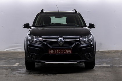 Продажа Renault Sandero II Stepway 1.6 MT (82 л.с.) 2017 Черный в Автодом