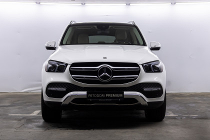 Продажа Mercedes-Benz GLE II (V167) 350 2.0 AT (258 л.с.) 2022 Белый в Автодом