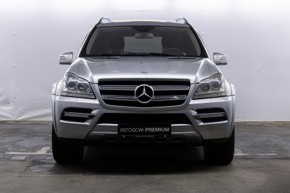 Продажа Mercedes-Benz GL-Класс I (X164) Рестайлинг 350 CDI BlueEfficiency 3.0 AT (211 л.с.) 2010 Серебристый в Автодом