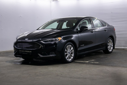 Продажа Ford Fusion (North America) II Рестайлинг 2.0 CVT (190 л.с.) 2018 Черный в Автодом