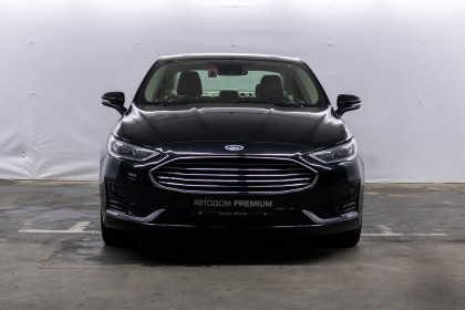 Продажа Ford Fusion (North America) II Рестайлинг 2.0 CVT (190 л.с.) 2018 Черный в Автодом