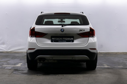 Продажа BMW X1 I (E84) Рестайлинг 20i 2.0 AT (184 л.с.) 2014 Белый в Автодом