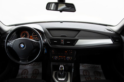 Продажа BMW X1 I (E84) Рестайлинг 20i 2.0 AT (184 л.с.) 2014 Белый в Автодом