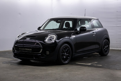 Продажа Mini Hatch III (F55/F56) Cooper S 2.0 AT (192 л.с.) 2015 Черный в Автодом