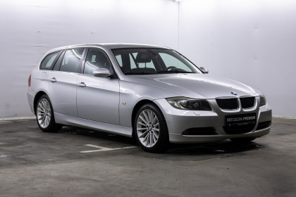 Продажа BMW 3 серии V (E90/E91/E92/E93) 330d 3.0 MT (231 л.с.) 2005 Серебристый в Автодом