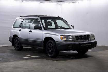 Продажа Subaru Forester I Рестайлинг 2.5 MT (150 л.с.) 2001 Серебристый в Автодом