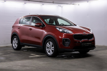 Продажа Kia Sportage IV 2.0 AT (150 л.с.) 2018 Красный в Автодом