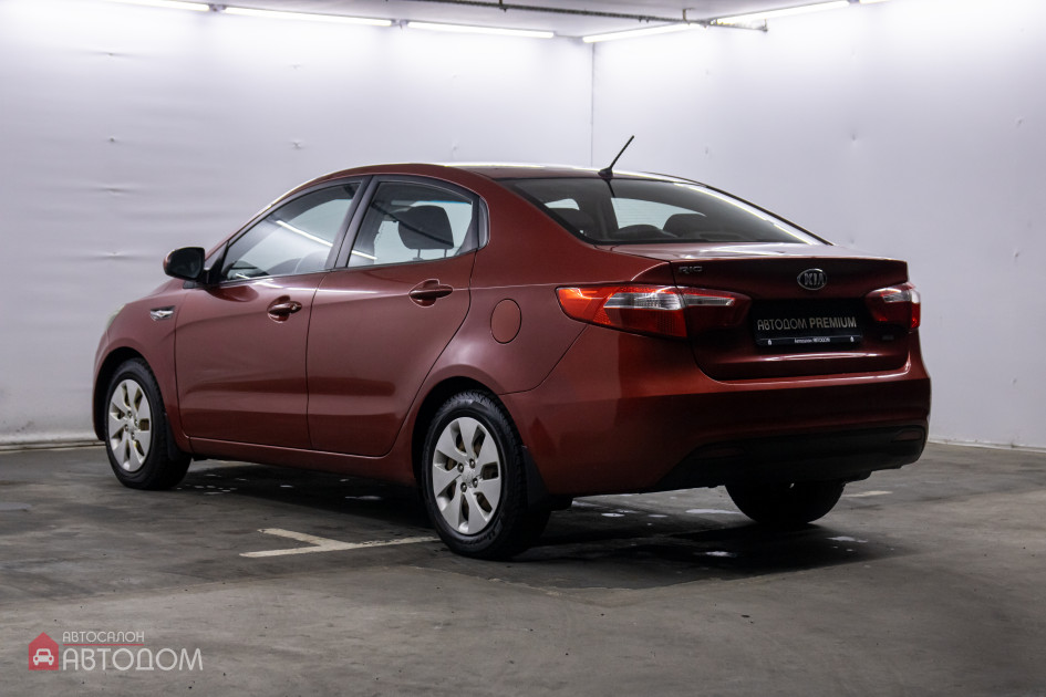Продажа Kia Rio III 1.4 MT (107 л.с.) 2014 Красный в Автодом