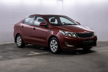 Продажа Kia Rio III 1.4 MT (107 л.с.) 2014 Красный в Автодом