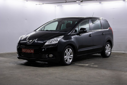 Продажа Peugeot 5008 I 1.6 AMT (115 л.с.) 2013 Черный в Автодом