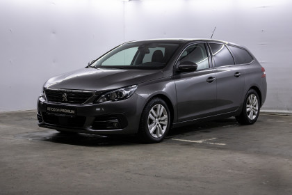 Продажа Peugeot 308 II Рестайлинг 1.5 MT (131 л.с.) 2020 Серый в Автодом